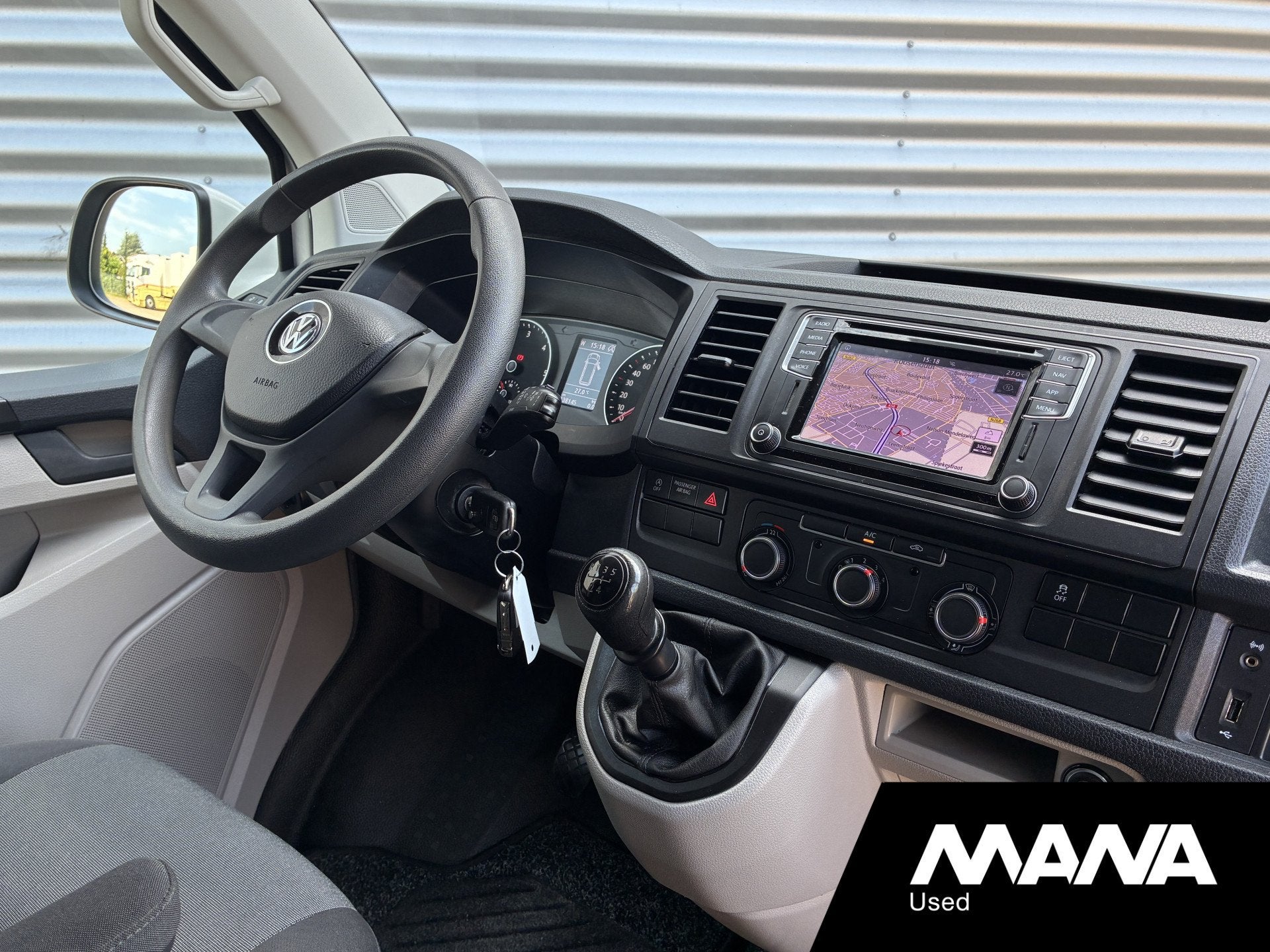 Volkswagen Transporter 2.0 TDI L1H1 Imperiaal Trekhaak Airco, Auto's, Voorwielaandrijving, Stof, Gebruikt, Volkswagen