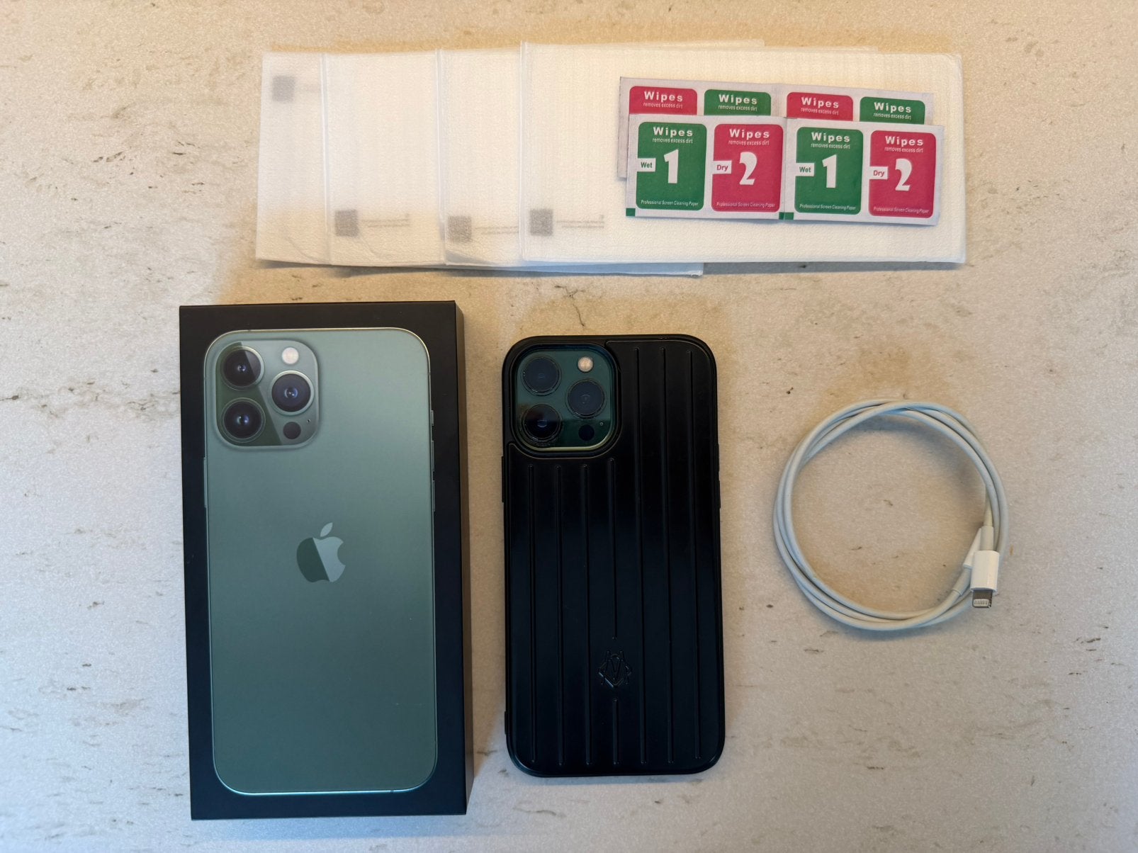 Apple iPhone 13 Pro Max 1 To + coque Rimowa+ prote d'écran 4, Enlèvement ou Envoi, 1 TB, 78 %, Comme neuf