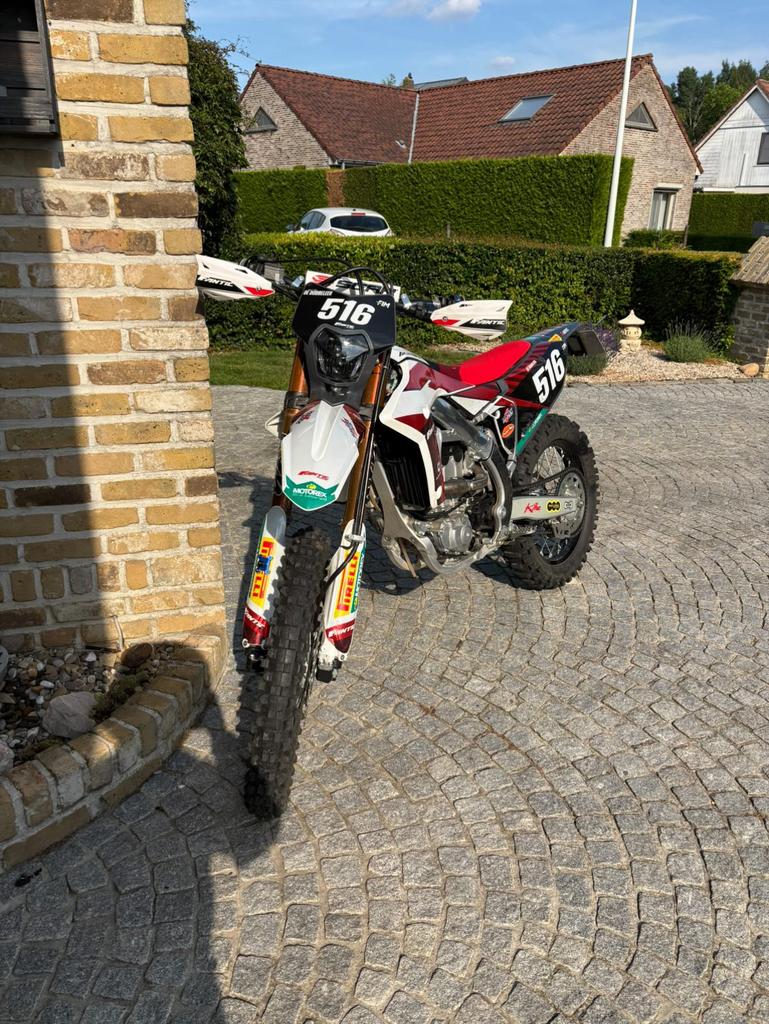 Fantic XEF 250, Enlèvement, Comme neuf