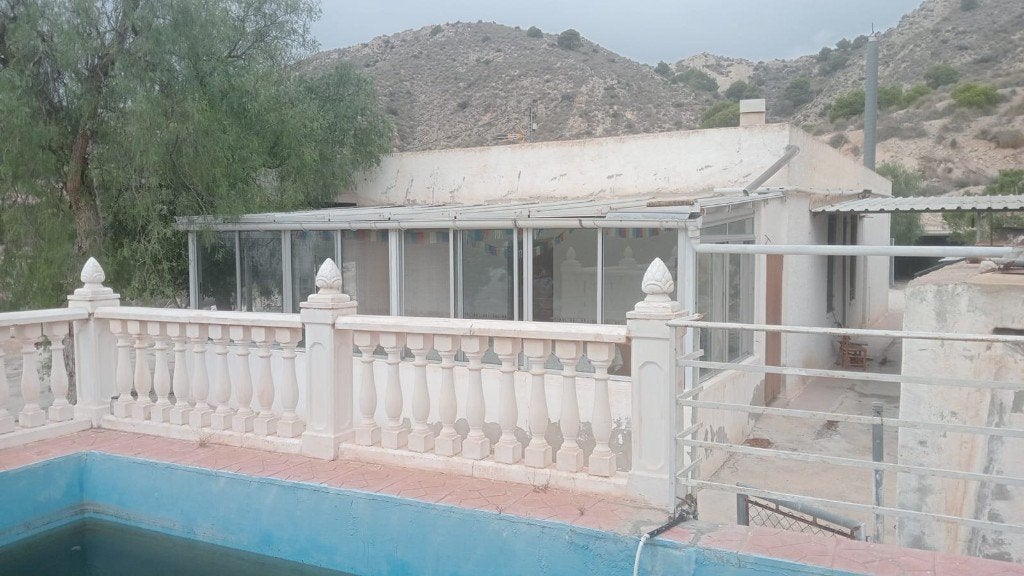 CC0673 - Belle maison avec piscine à Crevillente, Immo, 200 m², Maison d'habitation, Campagne, Crevillente
