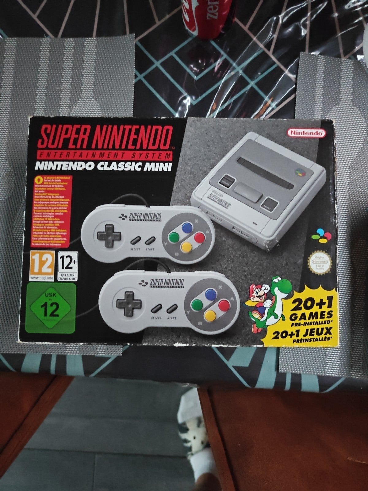 super Nintendo Mini met 2 controls, Consoles de jeu & Jeux vidéo, Jeux | Nintendo Super NES, Enlèvement ou Envoi
