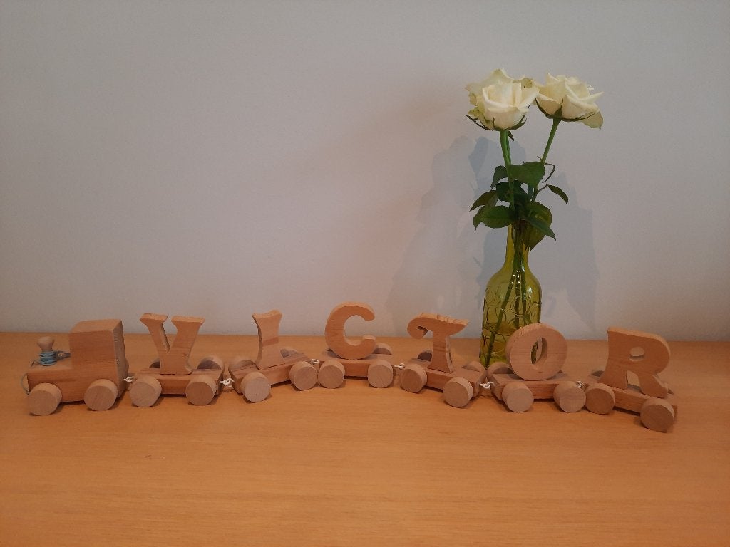 Naamtrein hout, Kinderen en Baby's, Kinderkamer | Inrichting en Decoratie, Ophalen of Verzenden, Zo goed als nieuw