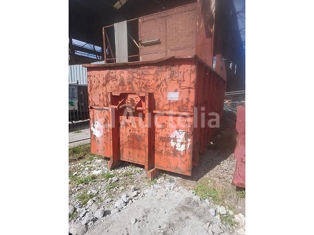 Container