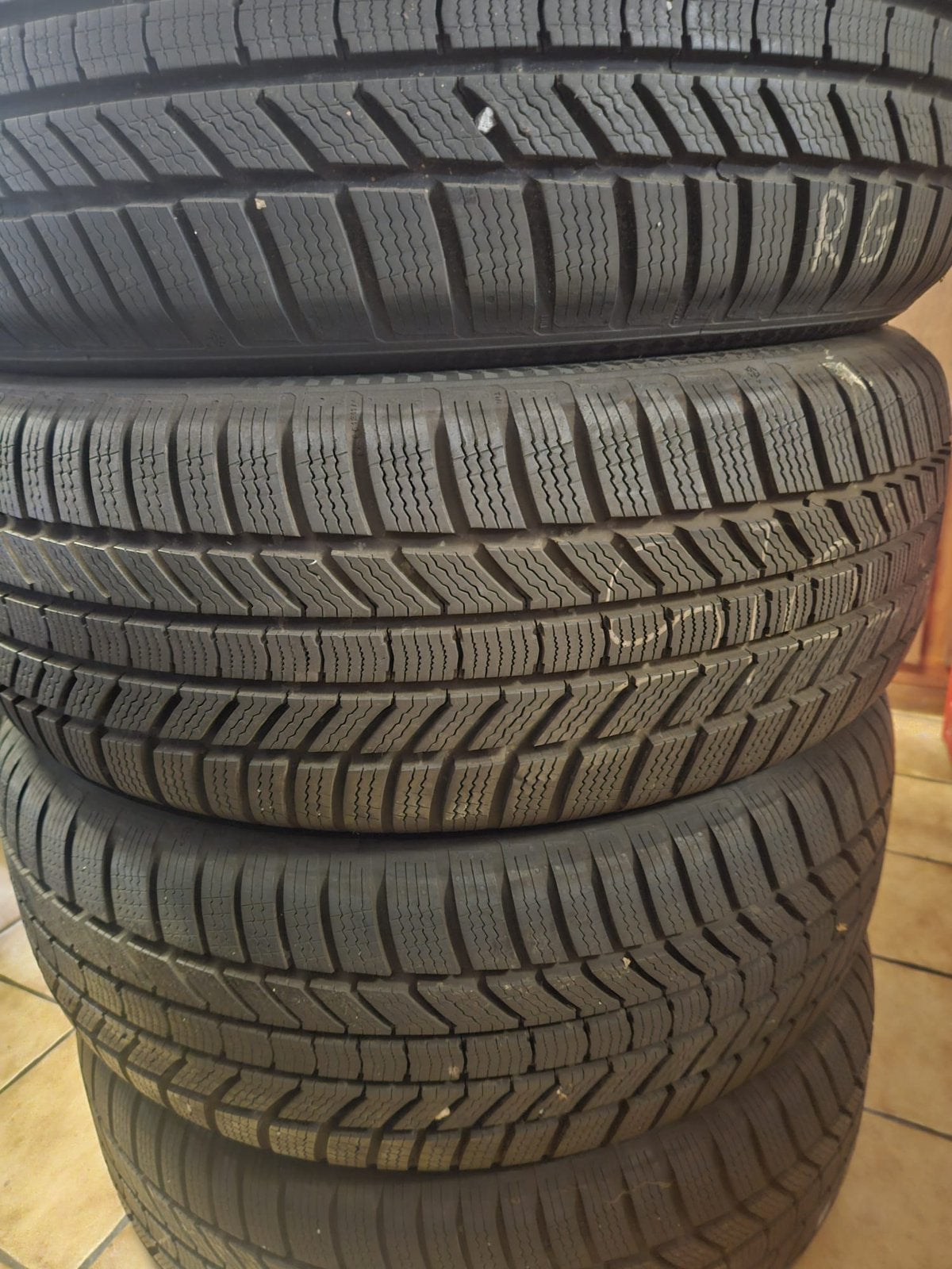 Pneus hiver continental 18, Autos : Pièces & Accessoires, Enlèvement