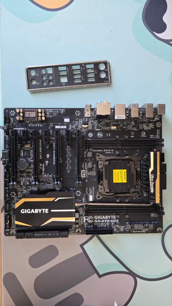 Gigabyte GA-X99-UD3 moederbord, Informatique & Logiciels, Cartes mères, Enlèvement, Intel