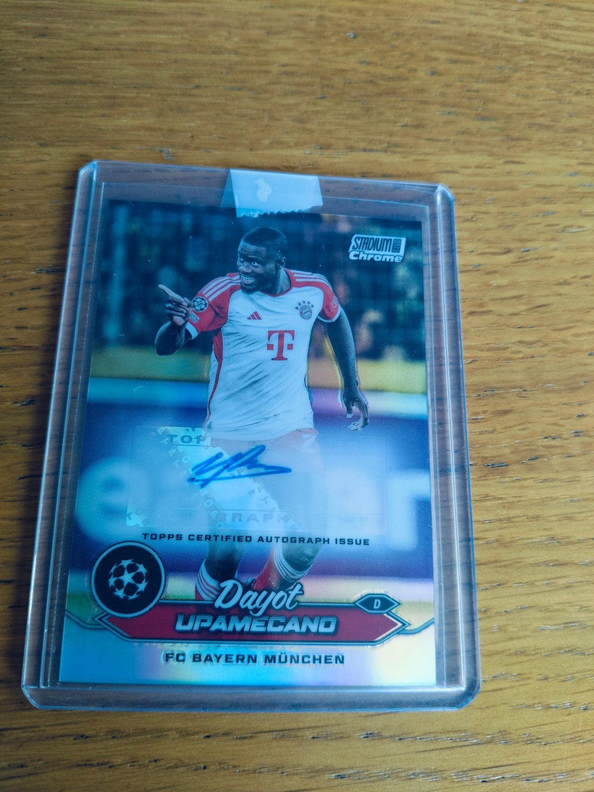 Topps Stadium Chrome Dayot Upamenco Bayern München autograph, Ophalen of Verzenden