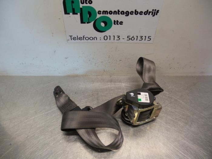 Ceinture de sécurité avant droite d'un Audi A4 (A4 01-), -, 3 mois de garantie, Audi, Utilisé