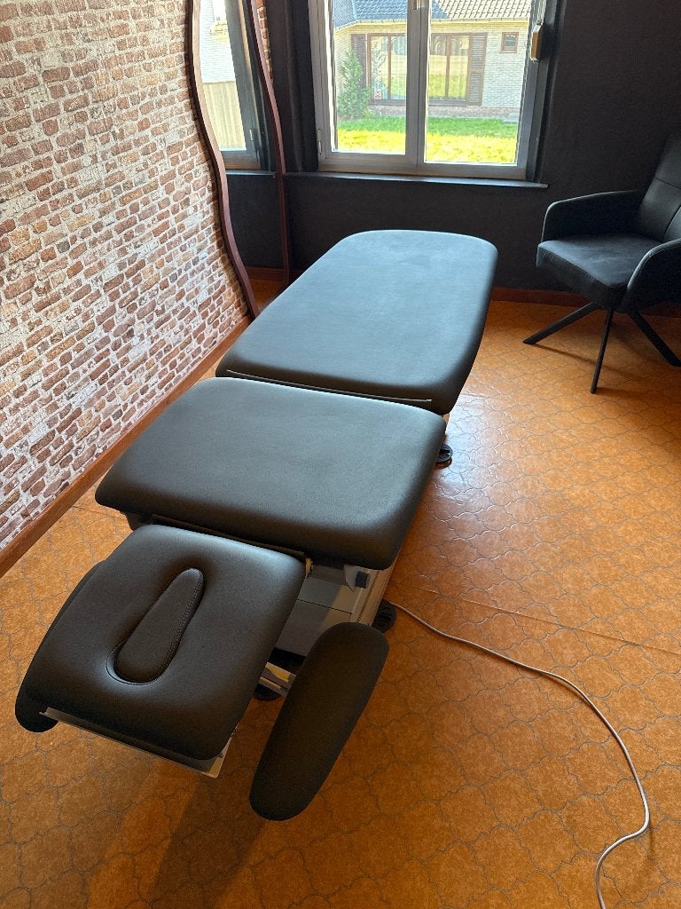 Table de massage Nagura, Enlèvement, Comme neuf, Table de massage