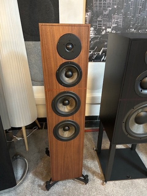 Revival Audio ATALANTE 4 walnut (SUPERDEAL) jonge 2dehands, Audio, Tv en Foto, Luidsprekerboxen, Vloerstaande luidspreker, Info@revivalaudio.com
