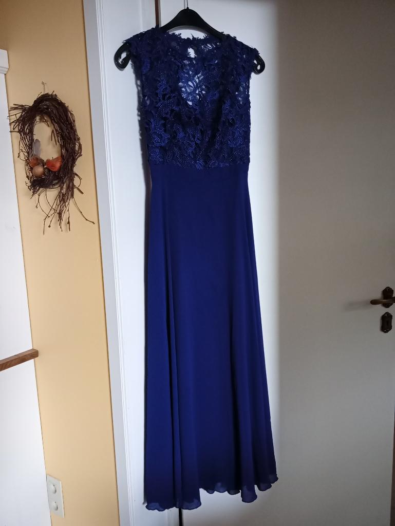 Avondjurk. Blauw, maat 44, Kleding | Dames, Jurken, Blauw, Maat 42/44 (L), Ophalen of Verzenden, Zo goed als nieuw