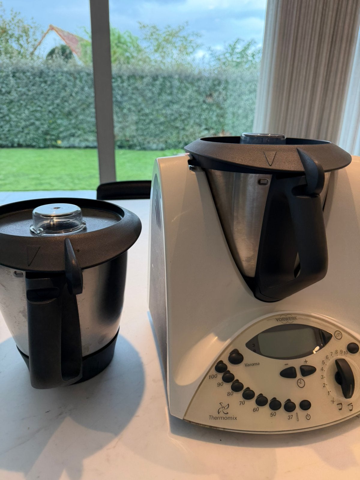 Vorwerk Thermomix TM31, zeer complete set + 2 mengb + Varoma, 3 à 4 litres, Enlèvement ou Envoi, Utilisé