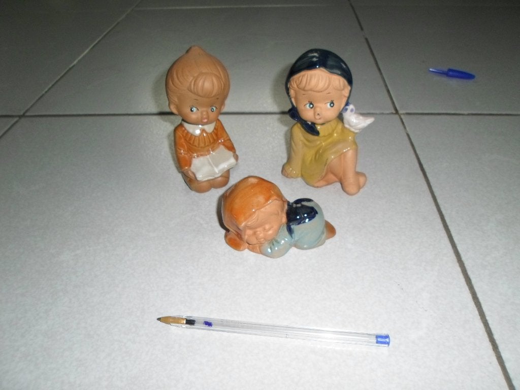 3 stenen beeldjes, Ophalen, Zo goed als nieuw