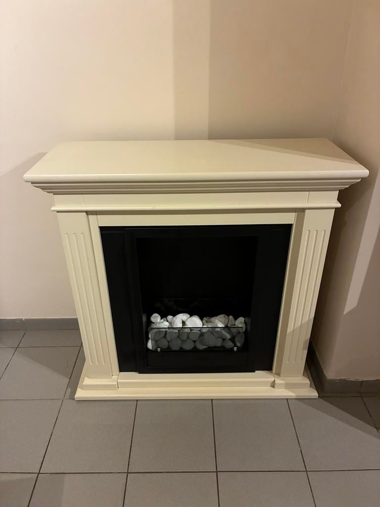 Prachtige landelijke bio-ethanol haard Ruby Fires, Huis en Inrichting, Haarden, Ophalen, Zo goed als nieuw, Inbouwhaard