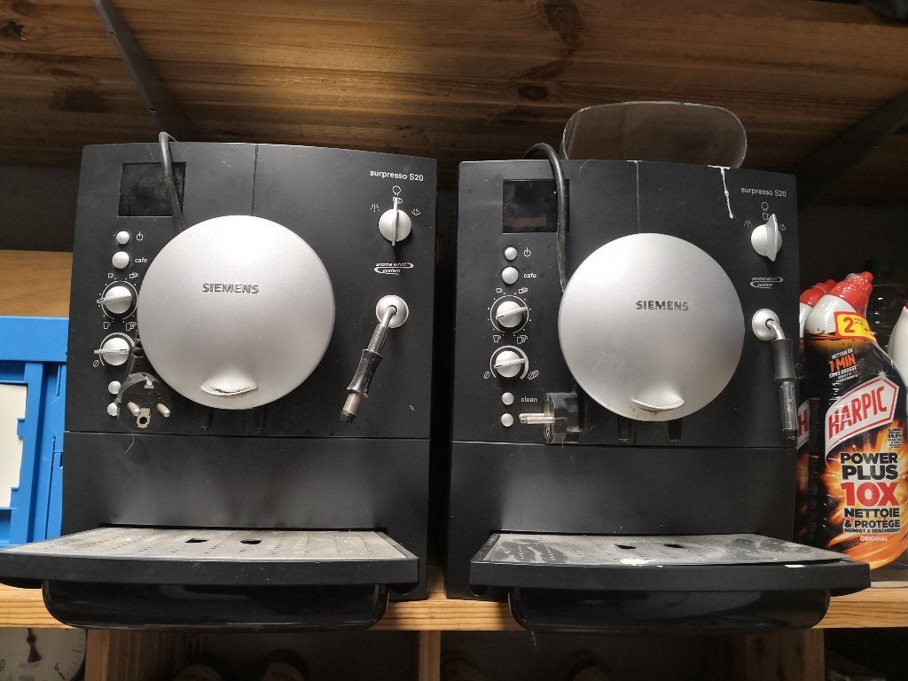 Machine à café Siemens S20, Electroménager, Réservoir d'eau amovible, Café en grains, Utilisé, 10 tasses ou plus