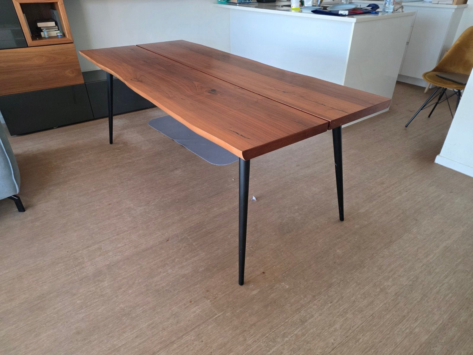 Table à manger (200x90), Maison & Meubles, Enlèvement