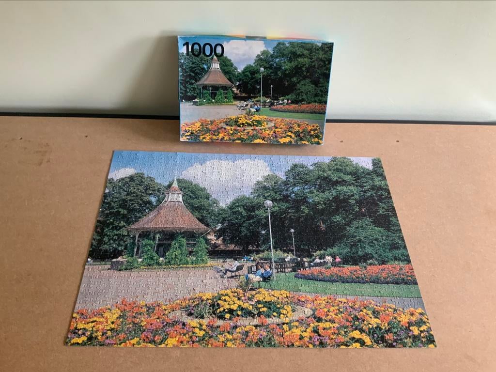 Puzzel Norwich, England 1000 stukjes - COMPLEET, Enlèvement ou Envoi, 500 à 1500 pièces, Utilisé, Puzzle