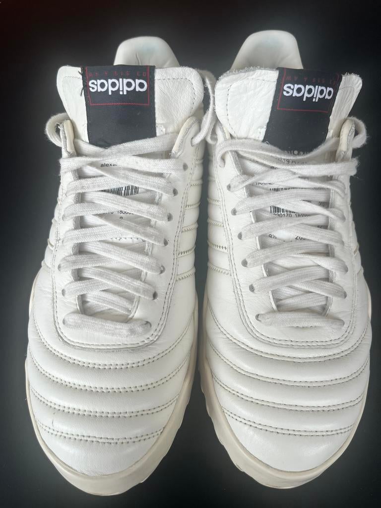 Adidas x Alexander Wang Bball soccer sneakers, Ophalen of Verzenden, Zo goed als nieuw, Sneakers