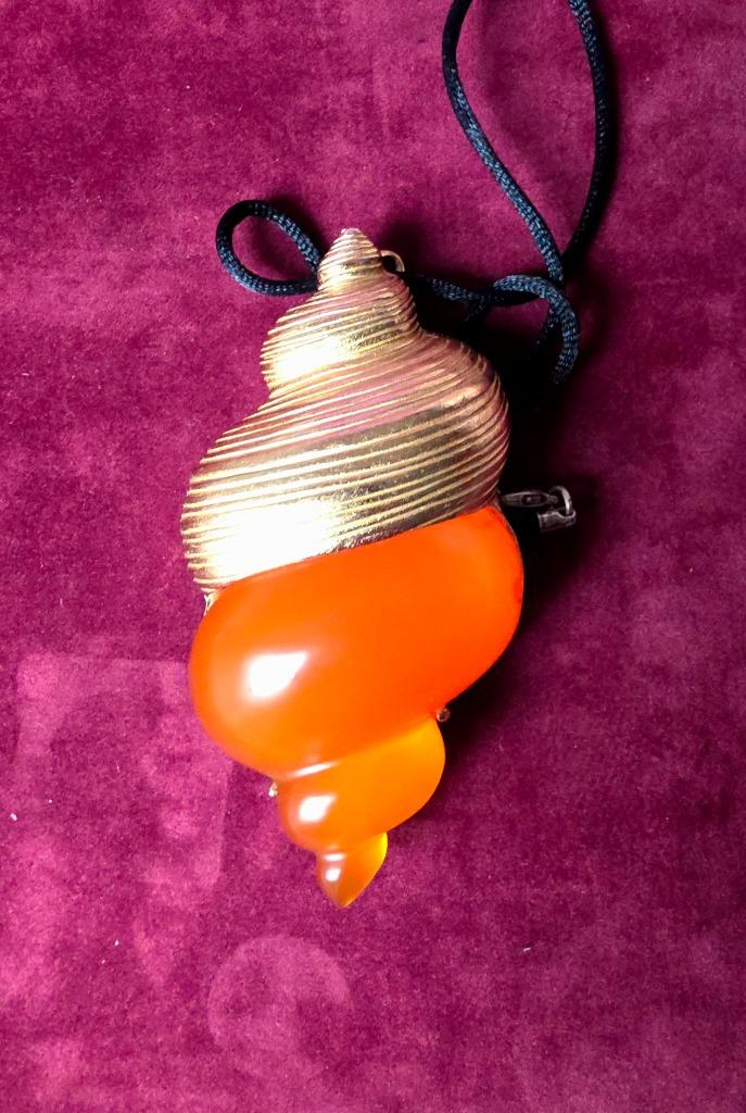 Chanel et Christian Dior Broche Vintage Pendentif, 7 à 10 cm, Or, Or, Enlèvement