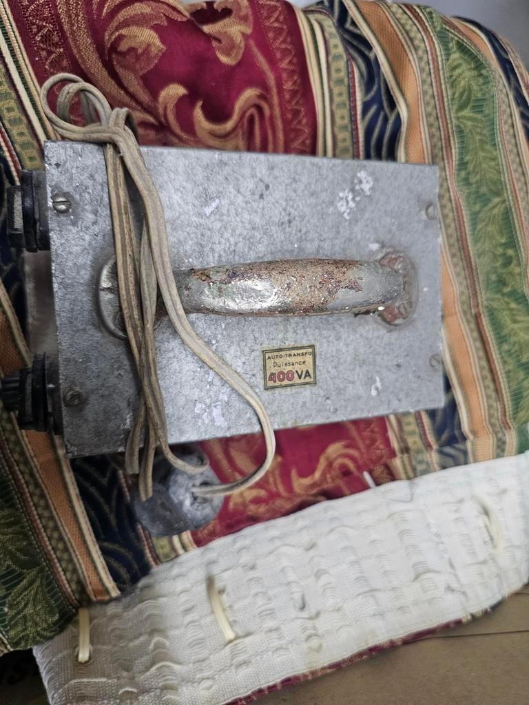 Ancien transfo de 110v à 220 v, Enlèvement ou Envoi