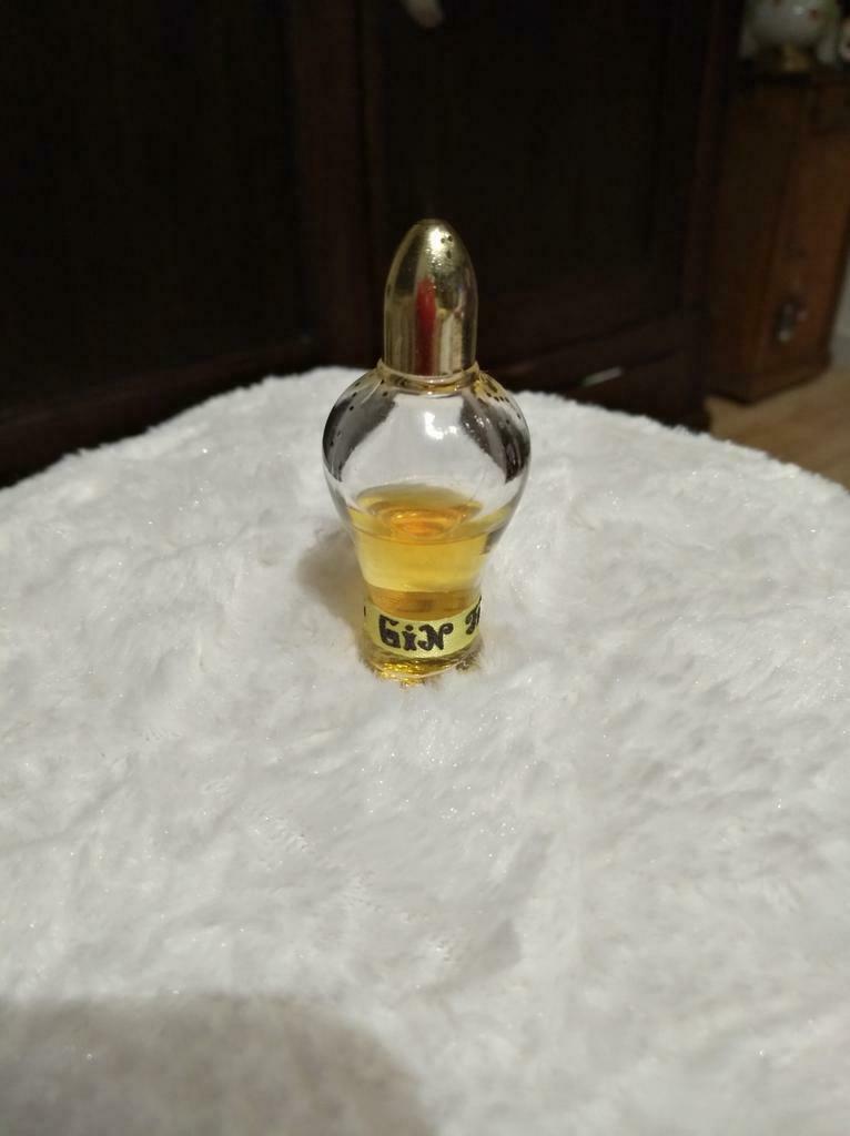 Vintage miniatuur van Lubin Gin Fizz, Verzamelen, Parfumverzamelingen, Gebruikt, Miniatuur, Ophalen of Verzenden