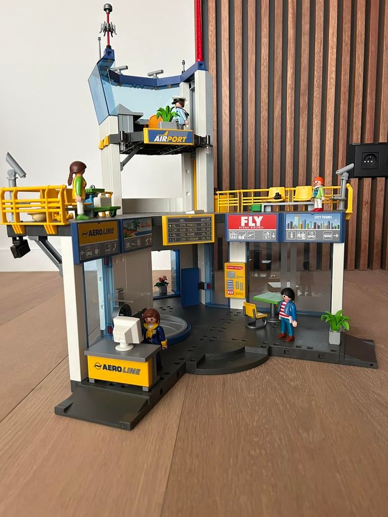 Playmobil airport, Ophalen, Zo goed als nieuw