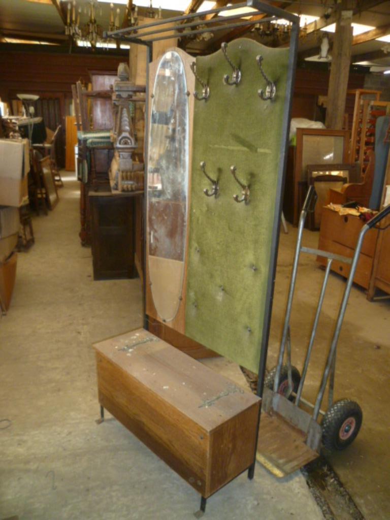 VINTAGE  WANDKAPSTOK MEUBEL, Antiek en Kunst, Ophalen