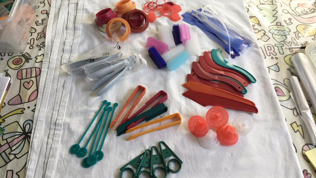 Tupperware hulpjes, Ophalen of Verzenden
