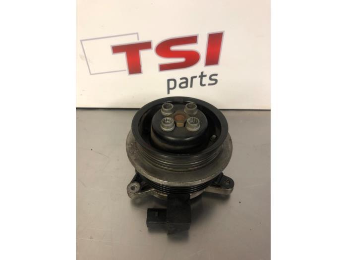 Waterpomp van een Volkswagen Golf, Gebruikt, -, Volkswagen, -