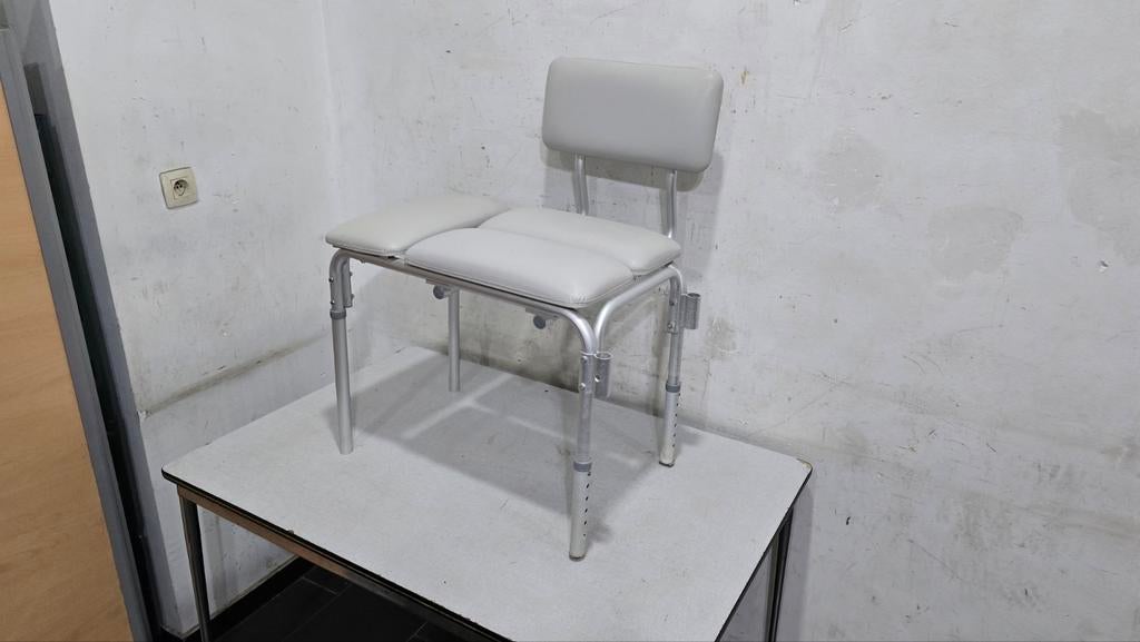 chaise de douche double plateau réglable en hauteur