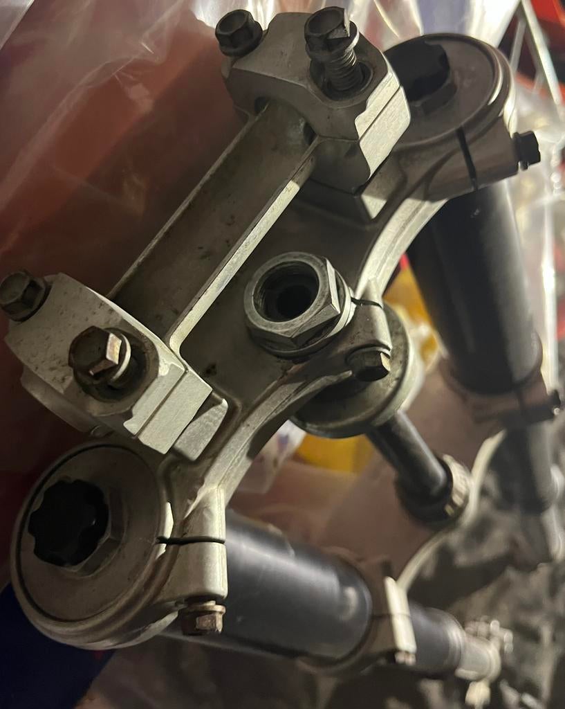 Fourche complète WP KTM SX 85 Année 2003 à 2012, Entreprise