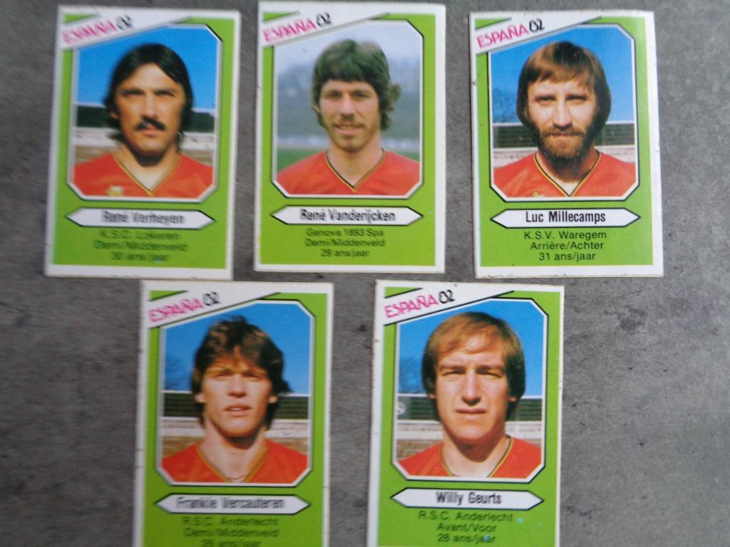 SMITHS FOOTBALL IMPRIME LES DIABLES ROUGES 5X COUPE DU MONDE, Hobby & Loisirs créatifs, Enlèvement ou Envoi