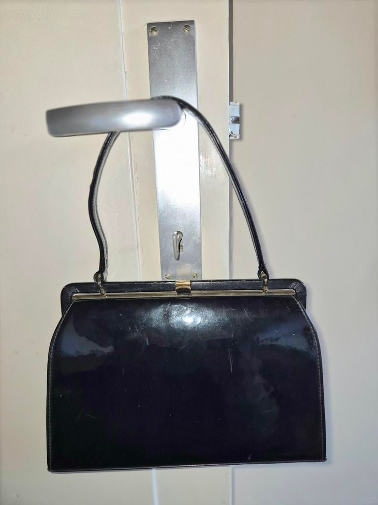 Retro zwart lakleren tas vintage, Handtassen en Accessoires, Ophalen of Verzenden, Zo goed als nieuw, Zwart