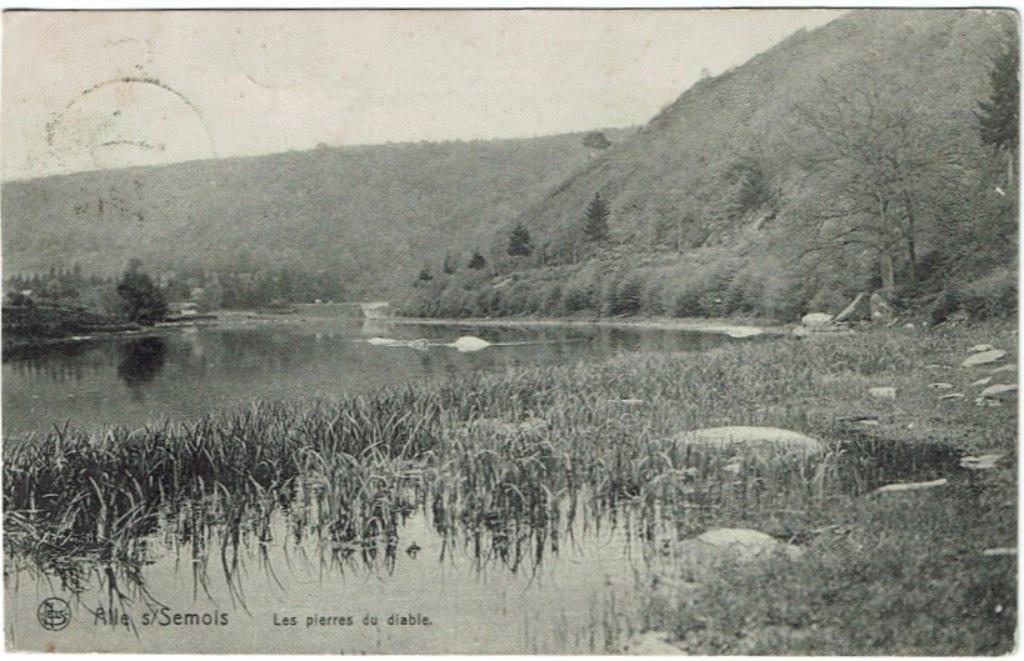 Carte postale ancienne Alle s/Semois Les pierres du diable, Envoi, Avant 1920, Affranchie, Namur
