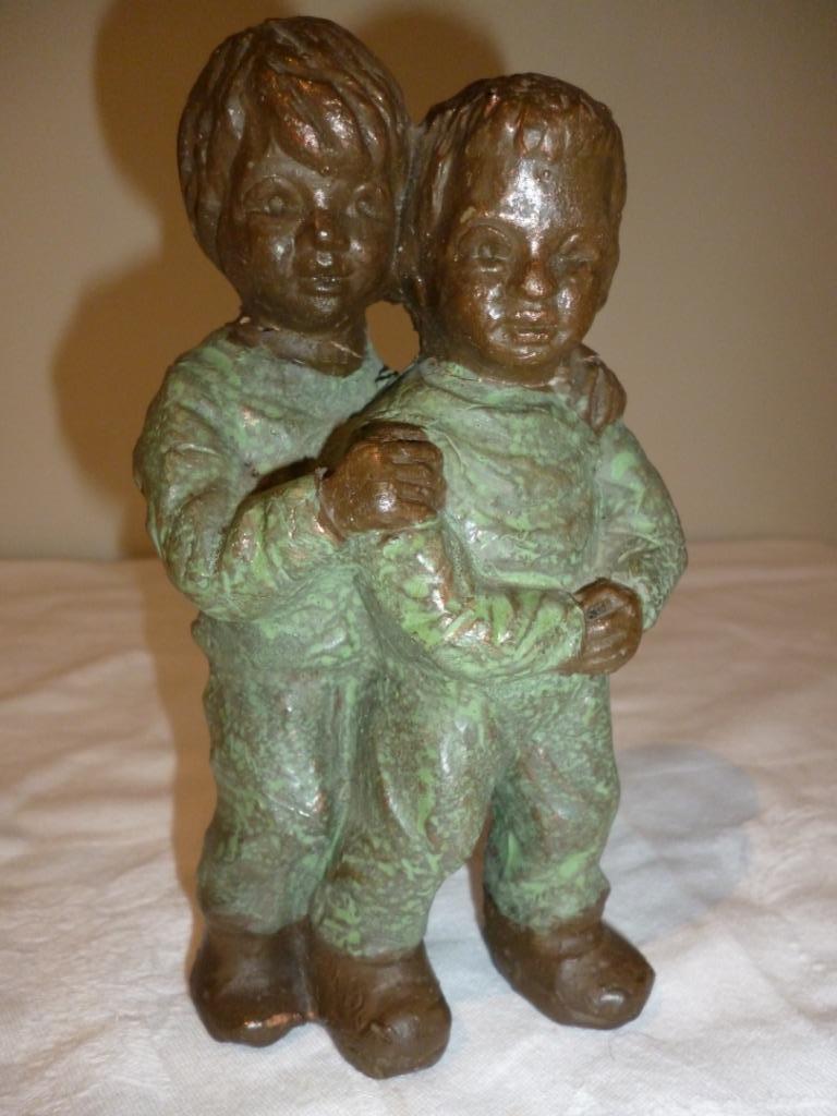 Beeld van GEERT KUNEN handwerk in klei aardewerk geplakt, Ophalen