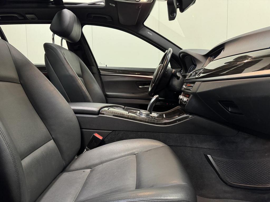 BMW 525 d Touring Autom. - Pano - GPS - Topstaat!, Autos, 0 kg, 161 kW, Euro 6, 0 kg