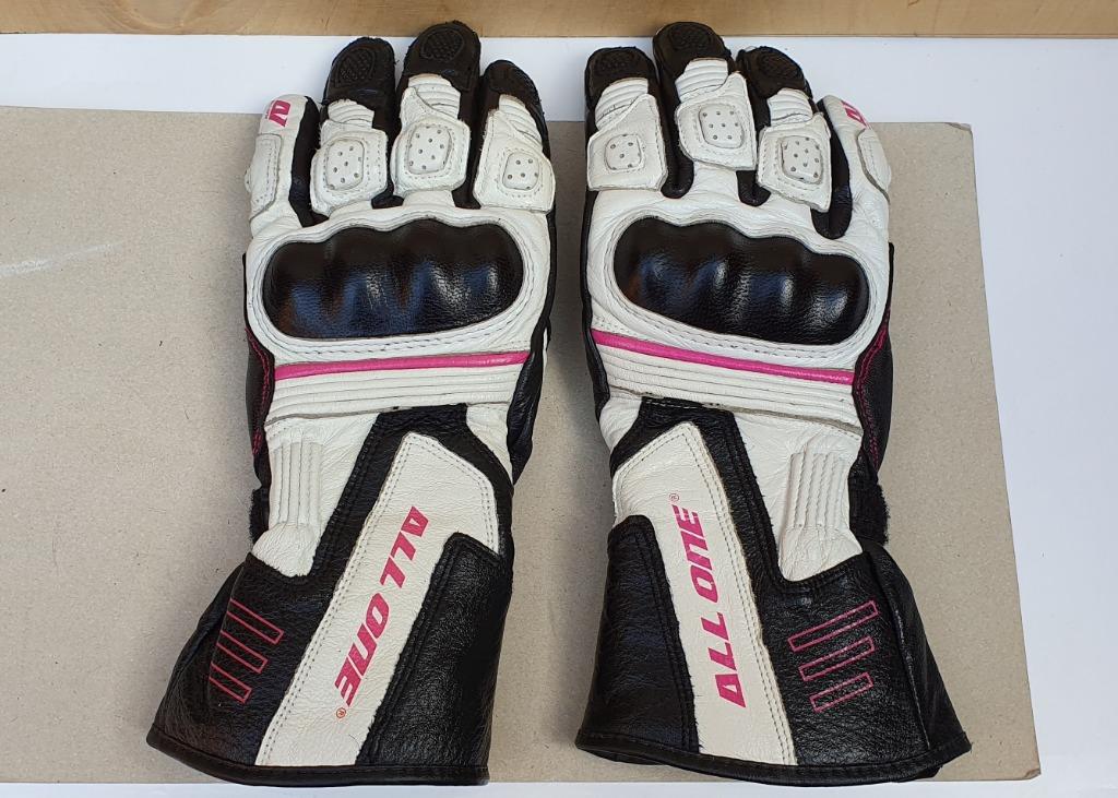 Gants de moto all one femme taille M, Motos, Vêtements | Vêtements de moto, Enlèvement, Femmes, Gants