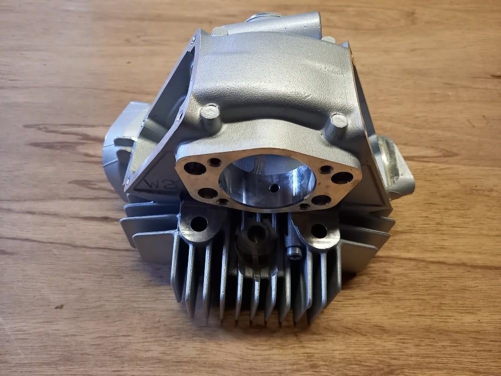 ÉCHANTILLON HORIZONTAL DE CULASSE 900 30120191DA, Neuf, DUCATI, Enlèvement ou Envoi, Jackierogier@outlook.be