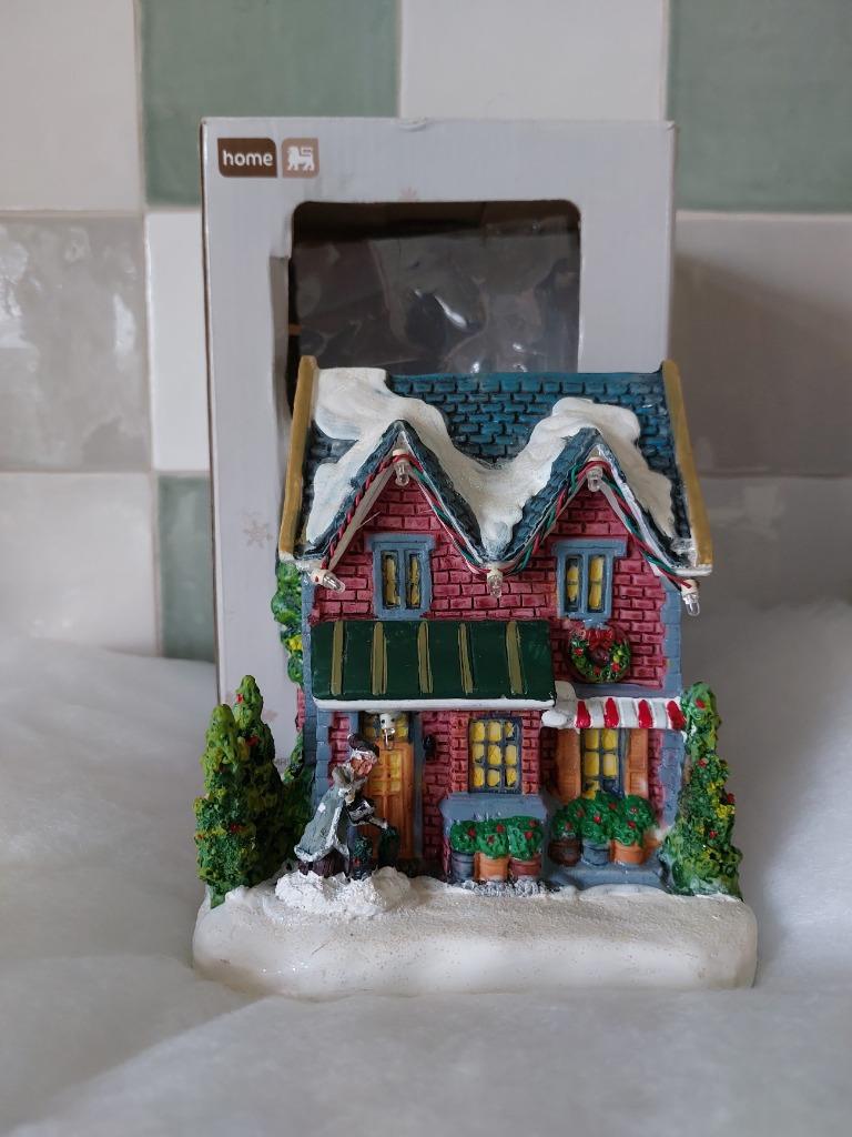 Vintage kerstdorp keramiek kerstdecoratie, Diversen, Kerst, Zo goed als nieuw, Ophalen of Verzenden