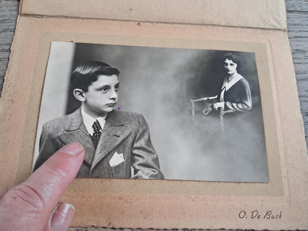 Oude foto, met fotoshop avant la lettre,  Scheldewindeke, Ophalen of Verzenden, Zo goed als nieuw, Kind, Foto