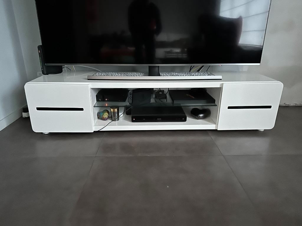 Grand Meuble TV 1,75m de long moderne blanc brillant, 25 à 50 cm, Moins de 100 cm, 150 à 200 cm, Utilisé