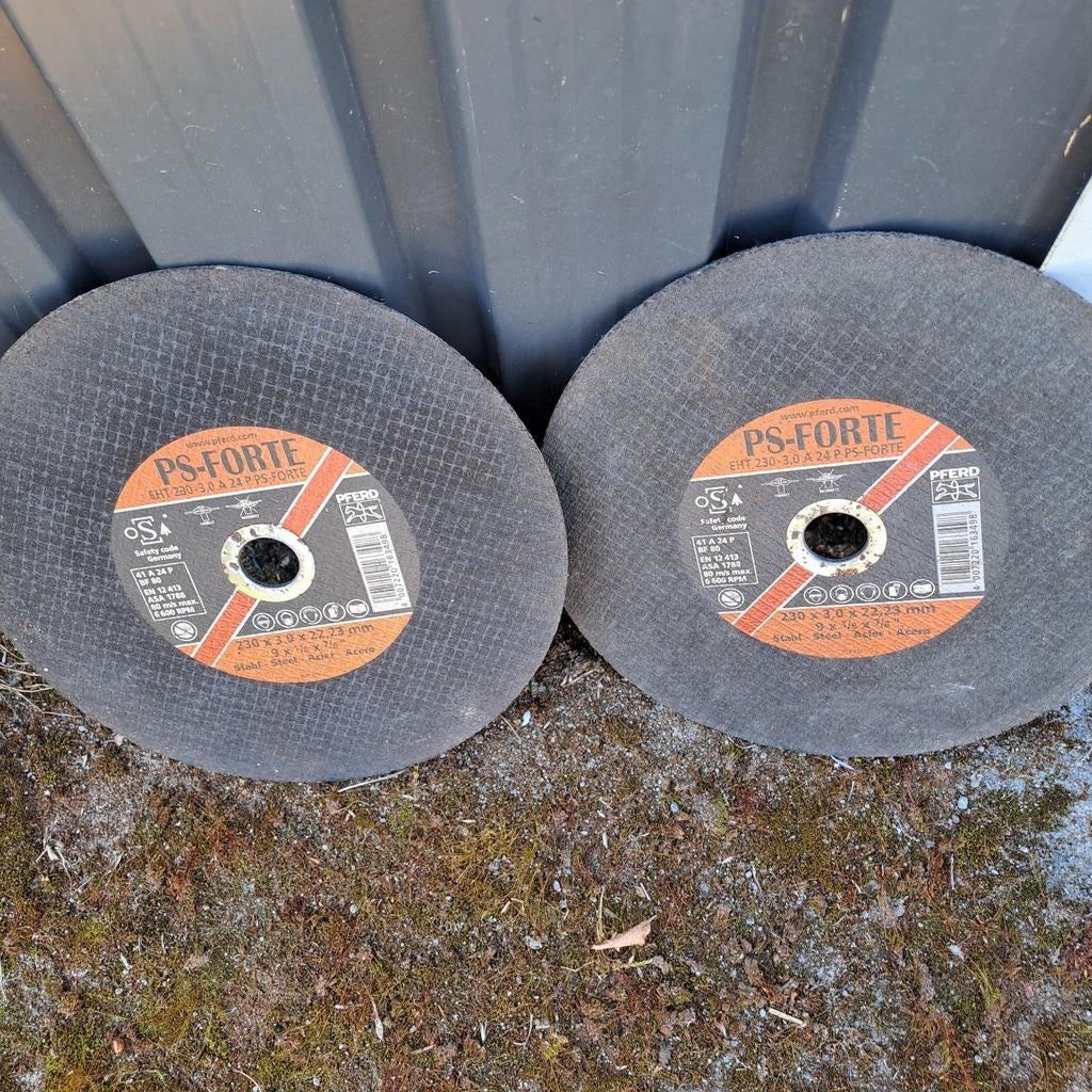 Slijpschijven 2 stuks  3€, Doe-het-zelf en Bouw, Gereedschap | Slijpmachines, Ophalen, Gebruikt