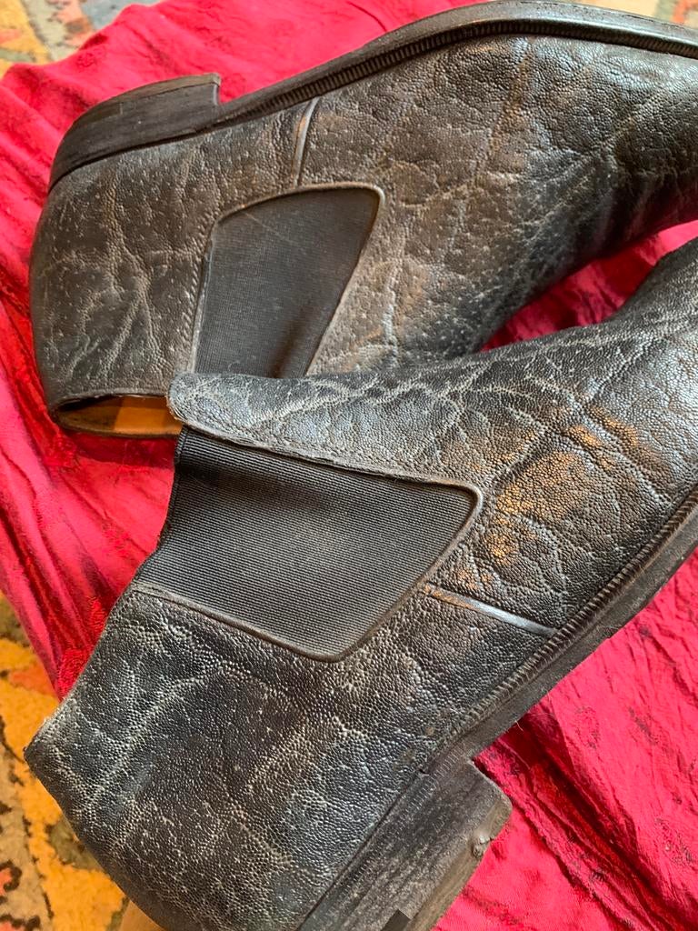 Chaussures homme peau d’éléphant - collector de 1990, Vêtements | Hommes, Chaussures, Porté, Autres types, Noir, Enlèvement ou Envoi