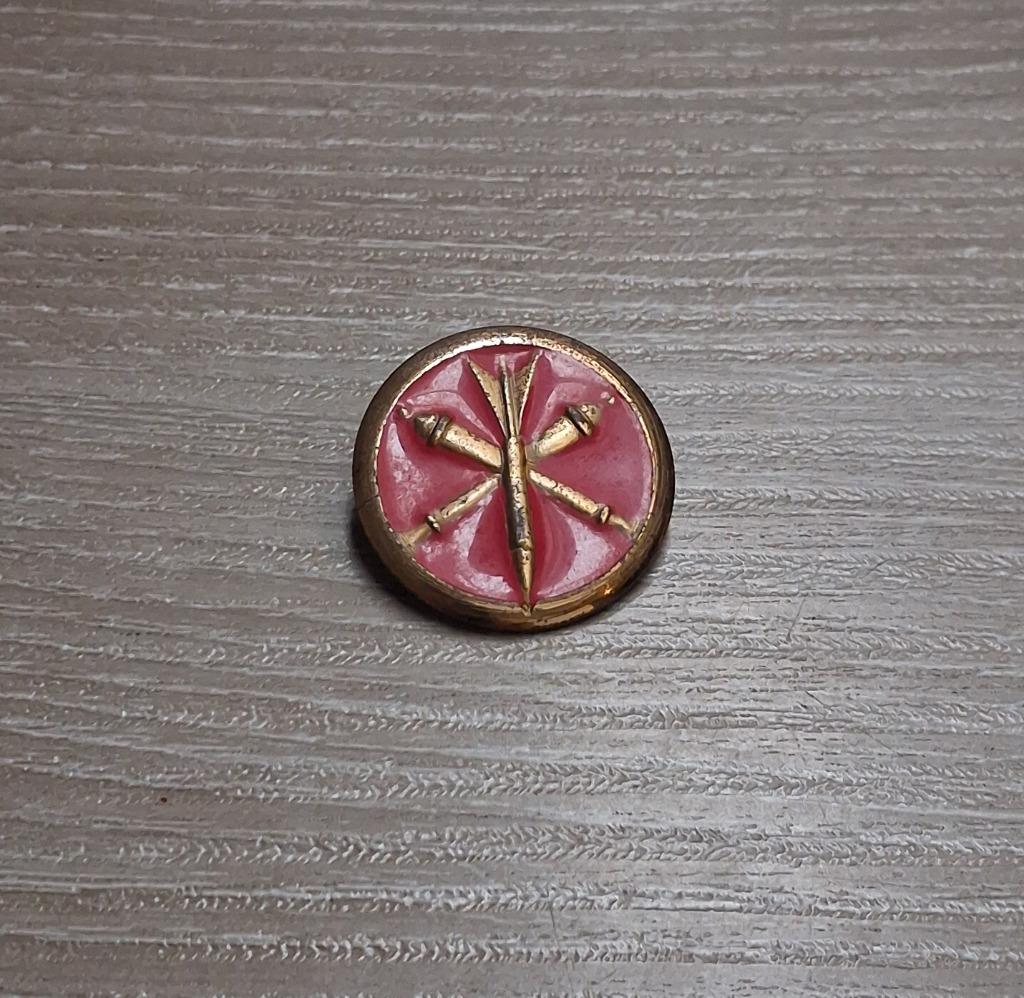 PIN - LOGO - AFBEELDING - IMAGE - PIJL - FLECHE, Envoi, Utilisé, Autres sujets/thèmes, Insigne ou Pin's