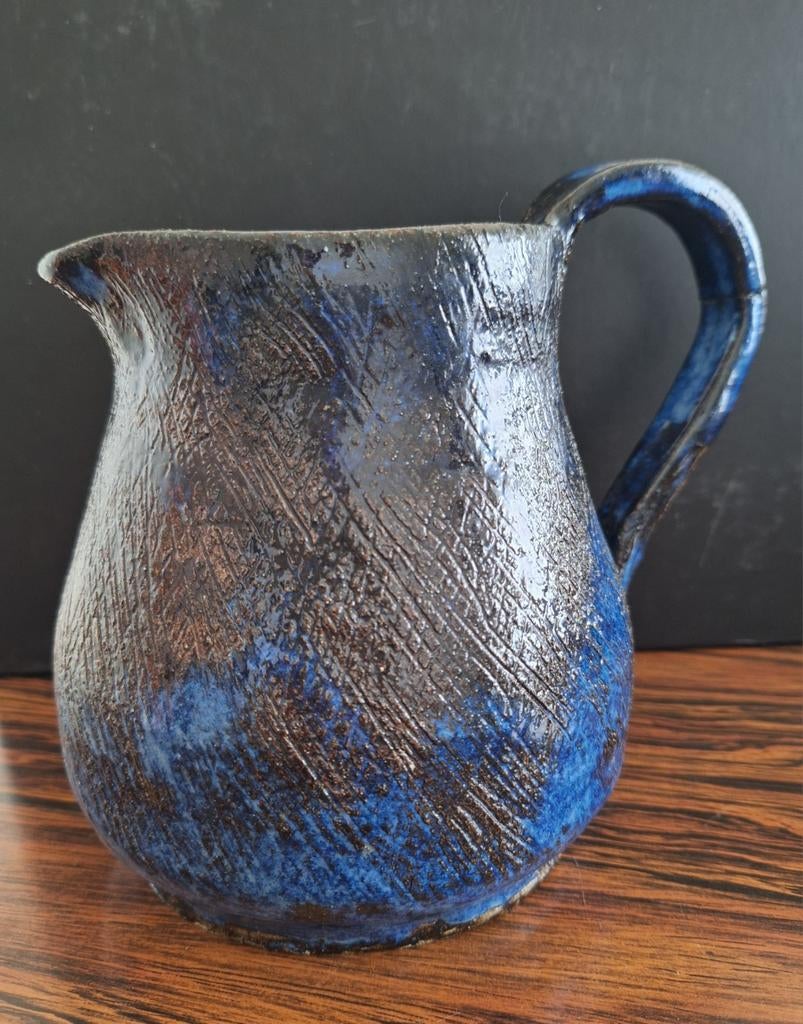 Heel mooie vintage kan schenkkan kruik blauw zwart, Ophalen of Verzenden