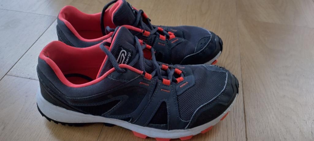Kiprun hardloopschoenen, maat 39, Overige merken, Gebruikt, Hardloopschoenen, Ophalen of Verzenden