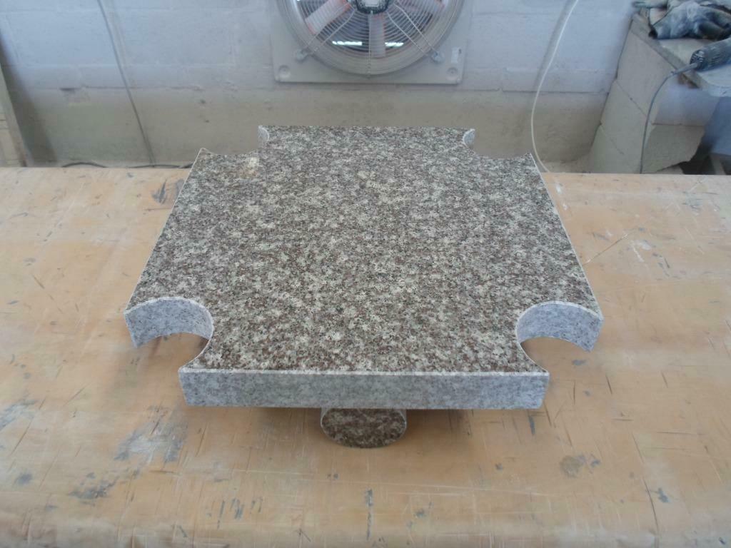 Table en granit 47 x 47 x 5, Neuf, Moins de 50 cm, Enlèvement, Autres matériaux