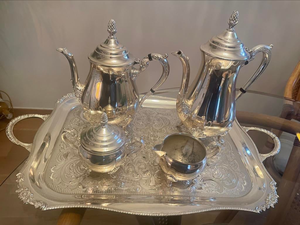 Verzilverd thee- en koffieservies op dienblad, Ophalen of Verzenden