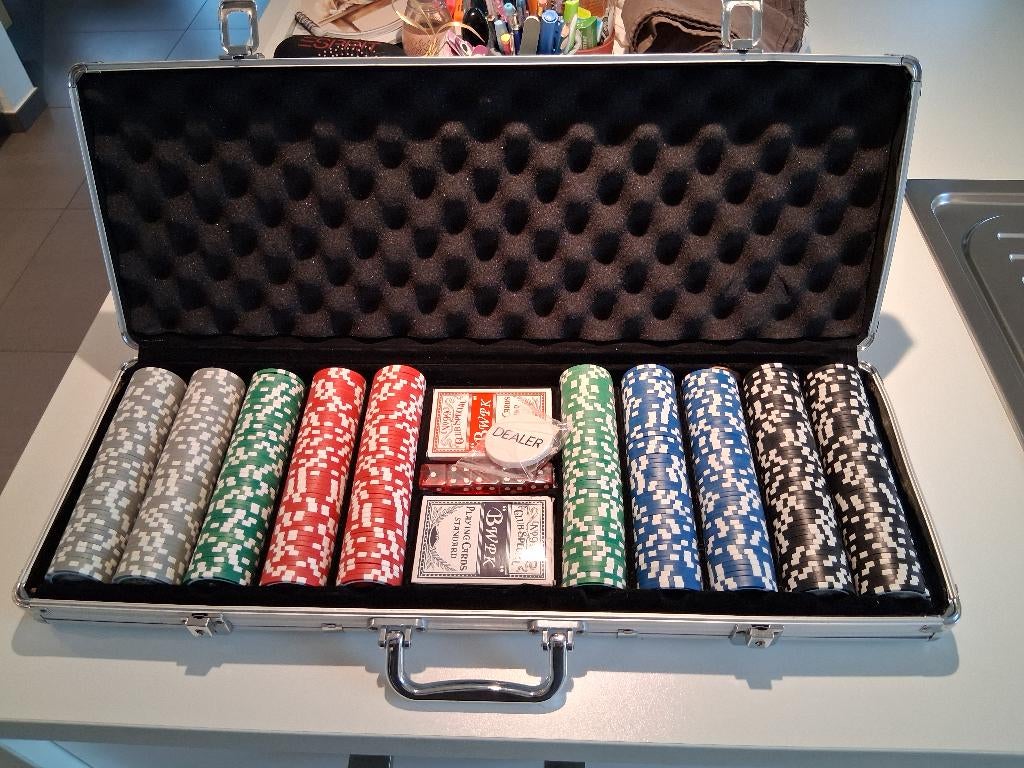 Pokerset navada 500 + opzettafel, Vijf spelers of meer, Ophalen, Gebruikt