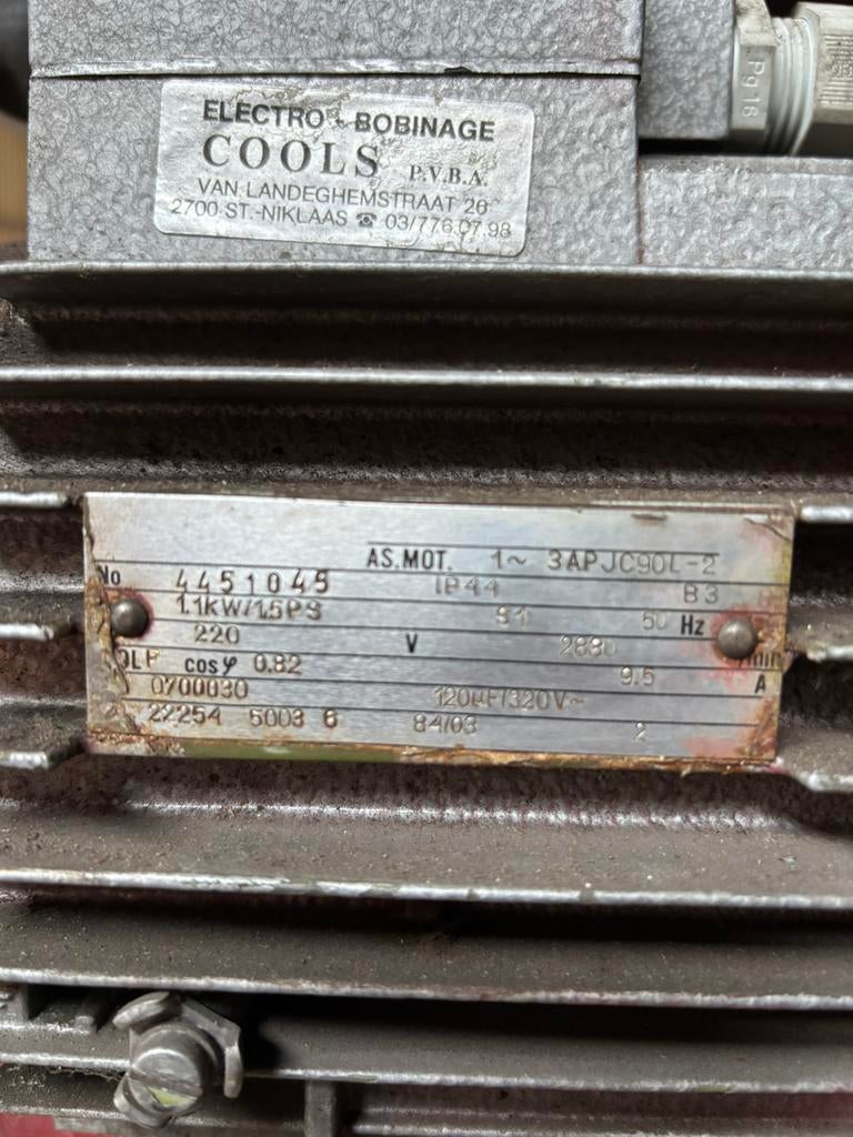 Monofase motor 1,1Kw. 1,5 PK, Ophalen, Zo goed als nieuw