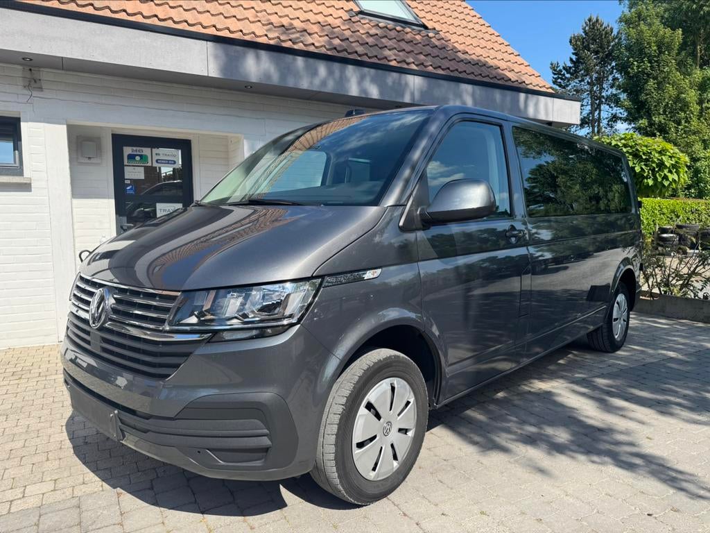 VOLKSWAGEN CARAVELLE, AUTOMATIQUE, 8 PLACES ! ! !, Achat, Entreprise, Entretenue par le concessionnaire, Noir
